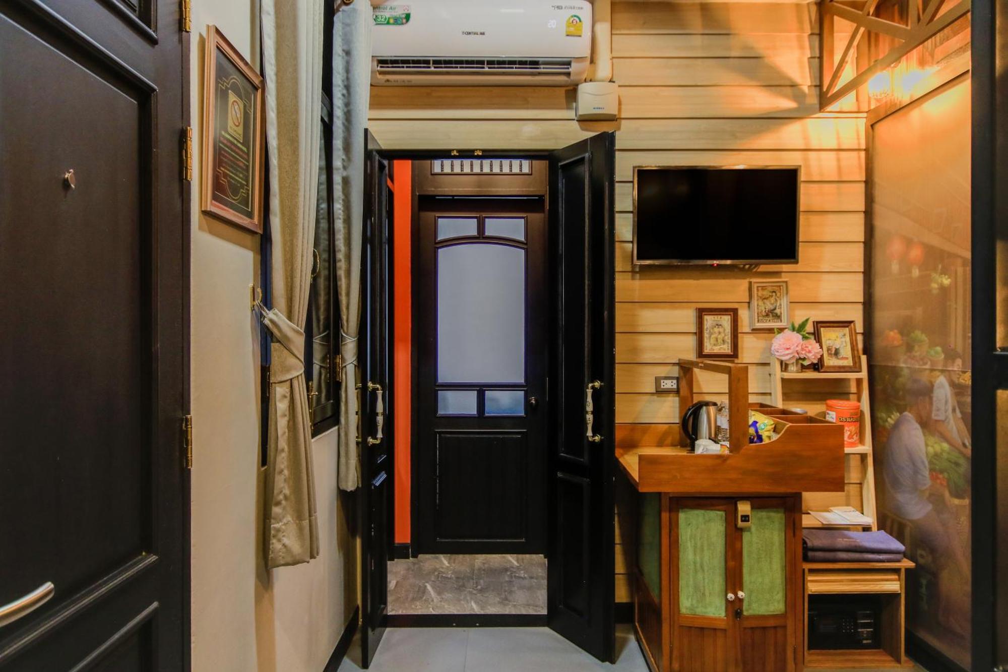 De Phanakron Boutique Hotel Бангкок Екстер'єр фото